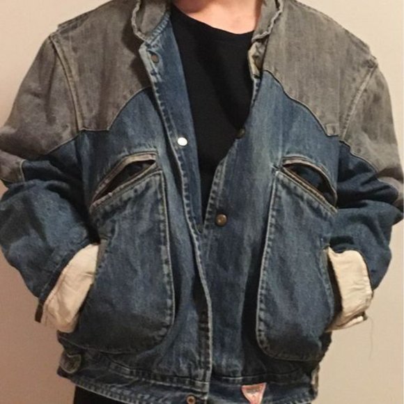 SOLD Vintage GUESS jean bomber jacket - Picture 4 of 5